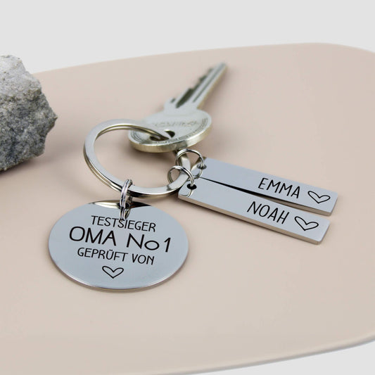 Schlüsselanhänger personalisiert für Oma - Testsieger Oma No1 geprüft von Create4me